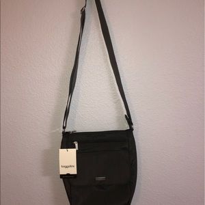 Baggallini purse